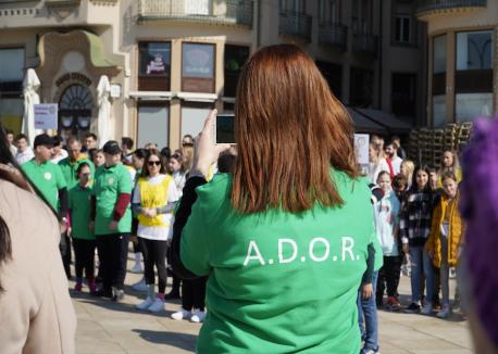 Ziua Sindromului Down, sărbătorită la Oradea. Peste 150 de persoane au dansat pentru 'incluziune' (FOTO/VIDEO)
