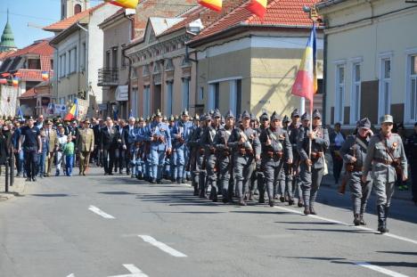 Zi superbă, organizare ireproşabilă, două incidente şi un singur politician aplaudat - primarul Bolojan (FOTO)