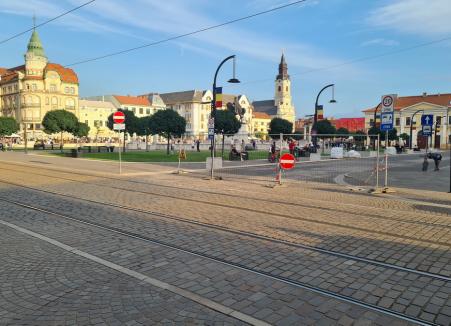 Oradea revine la viaţă! Ziua Mondială Art Nouveau, dragonul Zano şi spectacolele din Piaţa Unirii au scos oamenii în centrul oraşului (FOTO / VIDEO)