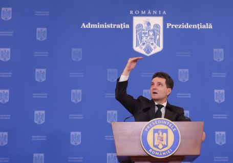 Un anoetic în fruntea țării