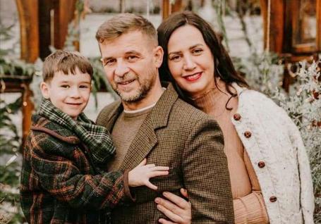 Mesaj cutremurător al orădeanului Alexandru Hora, fost finalist MasterChef, după ce soția sa a murit la doar 39 de ani: „Înainte de orice program de slăbire, mergeți la medic”