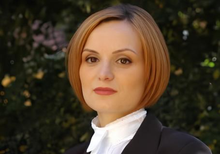 Judecătoarea Loredana Doseanu de la Curtea de Apel Oradea, soția avocatului Răzvan Doseanu, candidează pentru un loc la Înalta Curte