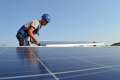 Greenpeace recomandă Primăriei Oradea să pună panouri fotovoltaice pe clădirile pe care le deține