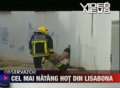 Hoţ român, la Lisabona: A rămas înţepenit în pielea goală în fereastră (VIDEO)