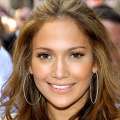 Jennifer Lopez nu prea ştie să cânte (VIDEO)