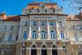 Justiție fierbinte: În palatul administrat de Curtea de Apel Oradea justițiabilii „fierb” în suc propriu!
