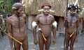 Papuaşii cu penis mărit n-au voie să devină poliţişti