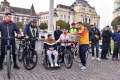 Mai mulți bicicliști din Oradea s-au mobilizat să-l ajute pe Cristian, un tânăr ajuns în scaun cu rotile după un accident (FOTO)