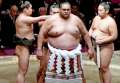 Luptătorul de sumo Akebono a murit în Tokyo la 54 de ani