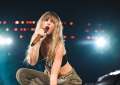 Record: Cântăreaţa Taylor Swift a devenit prima artistă care atinge 100 de milioane de ascultători pe lună pe Spotify (VIDEO)