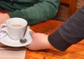 I-a pus diazepam în cafea: O femeie de 74 de ani a tâlhărit o altă femeie, de 89 de ani, după ce a adormit-o