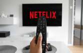 Gata cu Netflix la comun: Compania interzice partajarea parolei inclusiv în România
