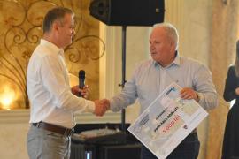 Pagubă-n conturi: Primăriile din Bihor nu își colectează impozitele, dar își plătesc angajații regește. Raport al Curții de Conturi