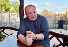Retrospectiva săptămânii prin ochii lui Bihorel: Cum a descoperit Bunul samaritean că Poliția fură ca borfașii