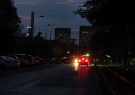 A meritat? Cât a economisit Oradea ținând străzile în beznă și cât a ajutat sistemul energetic național