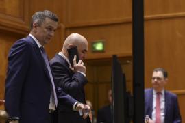 Grindeanu: „Să vină Bolojan cu Fritz să semneze acordul”. Liderul PSD cere vot pentru un guvern minoritar PSD, iar apoi ar accepta rotativa