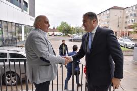 Spălare pe mâini: Cum s-au fofilat Cseke Attila și Ministerul Sănătății în problema licitației cu dedicație pentru șefia Spitalului Județean Bihor