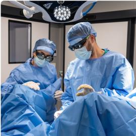 Hemoroizi după naștere sau după ore întregi la volan? La CLINICUM Oradea, tratamentul cu laser oferă o soluție modernă, minim-invazivă (FOTO)