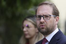 CCR a validat „amendamentul Fritz”, care îl poate lăsa fără mandatul de primar. Liderul USR acuză „dictatura PSD” și anunță că merge la CEDO