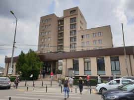 Aveți treabă mâine la Finanțe în Oradea? Mai bine mergeți azi! Joi va fi „un fel de revoltă”, angajații nu vor să lucreze din cauza proiectului noii legi a salarizării