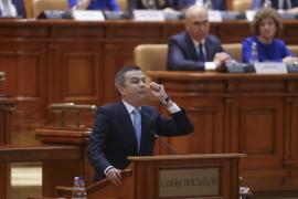 Grindeanu îl face pe Bolojan „Ayatollah Încruntat” și apără miniștrii lui Tomac. Replică din PNL: „Curaj! Preluați guvernarea și puneți în practică soluțiile PSD!”