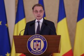 De la jurnalism la diplomație: Cine este Luca Niculescu, noua propunere de premier a președintelui Nicușor Dan