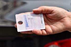 Se scumpesc permisele de conducere și taloanele auto. Când intră în vigoare noile tarife