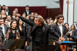 Festivalul Primăverii debutează marți cu soliști din Japonia și dirijorul Tiberiu Soare