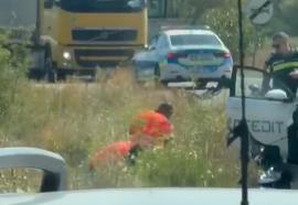 Accident teribil cu o motocicletă și două mașini pe DN 1, lângă Oșorhei. Motociclistul a murit (VIDEO)