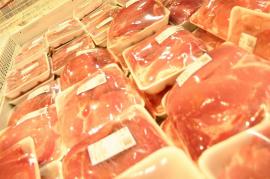 Amenzi de peste 120.000 lei după controale DSVSA Bihor, în vizor lipsa igienei și comerțul „la negru” cu animale. Peste 7 tone de alimente distruse