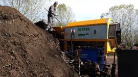 AVE Bihor: 10 tone de compost oferite Colegiului Agricol Valea lui Mihai (FOTO/VIDEO)