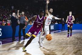Transfer spectaculos pentru CSM CSU Oradea: americanul Thomas Bropleh, care vine din campionatul Spaniei