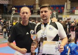 Polițistul bihorean Bogdan Gug, două medalii de aur la Cupa României la Taekwon-do ITF (FOTO)