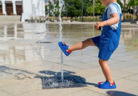 Cod roșu de caniculă și cod galben de furtuni în Bihor: după temperaturi de până la 41°C, vin vijelii, grindină și ploi torențiale