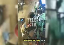 Urmărire în Lugoj, încheiată într-o terasă: Un şofer beat și fără permis a băgat patru oameni la spital (VIDEO)