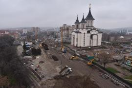 Ocoliți! Se închide circulația pietonală prin fața catedralei ortodoxe din Oradea