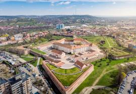 O nouă expoziție la muzeul orașului: 'Locuri ale memoriei: Lagărul din Cetatea Oradea'