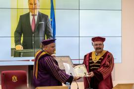 Rectorul Constantin Bungău, Doctor Honoris Causa al Academiei Forțelor Terestre (FOTO)