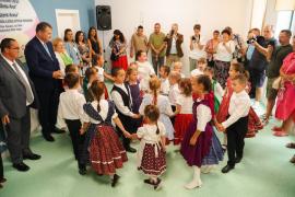 Ministrul Cseke Attila a inaugurat o nouă creșă în Bihor. Unitatea din Săcueni are 110 locuri (FOTO)