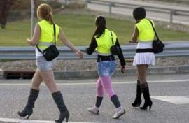 Prostituatele din Spania, obligate să poarte veste reflectorizante