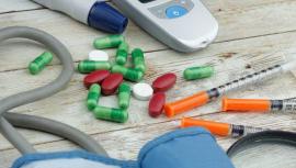 Diabetul zaharat III. Tratamentul cu medicamente vs tratamentul cu insulină