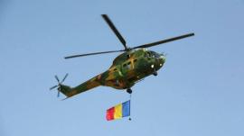O dată într-un secol: Defilare aeriană cu elicoptere Puma şi avioane MIG Lancer la 100 de ani de la eliberarea Oradiei