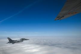 O dronă s-a prăbușit într-un lan de porumb din Suceava. Mesaj RO-ALERT în Botoșani, iar două avioane F-16 au decolat pentru a monitoriza situația