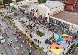Festival de comedie, în premieră la Băile Felix: Trei seri de teatru de improvizație