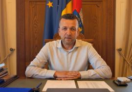 Oradea reduce consumul și produce mai multă energie pentru a ajuta sistemul național. Birta: Iluminatul public se va aprinde cu o oră mai târziu (VIDEO)