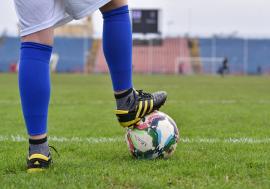 Fotbal: FC Bihor joacă din nou acasă, Crişul Sântandrei şi Lotus Băile Felix joacă în deplasare