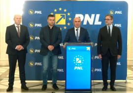 Ilie Bolojan anunță că PNL nu susține Guvernul Tomac și îi răspunde lui Nicușor Dan: „Un apel la responsabilitate era bun și înainte de moțiunea de cenzură” (VIDEO)