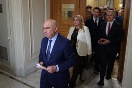 Decizie-fulger la Tribunalul Ilfov: instanța a suspendat hotărârile PNL prin care Bolojan bloca votul pentru Guvernul Veștea