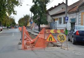 Orădenii de pe strada Roman Ciorogariu rămân, marți, fără apă!