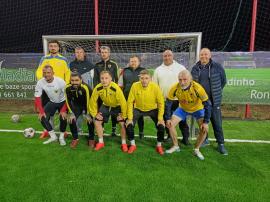 Baza Sportivă Tineretului din Oradea are un gazon nou, omologat FIFA. Campionatul Județean de Minifotbal începe în octombrie